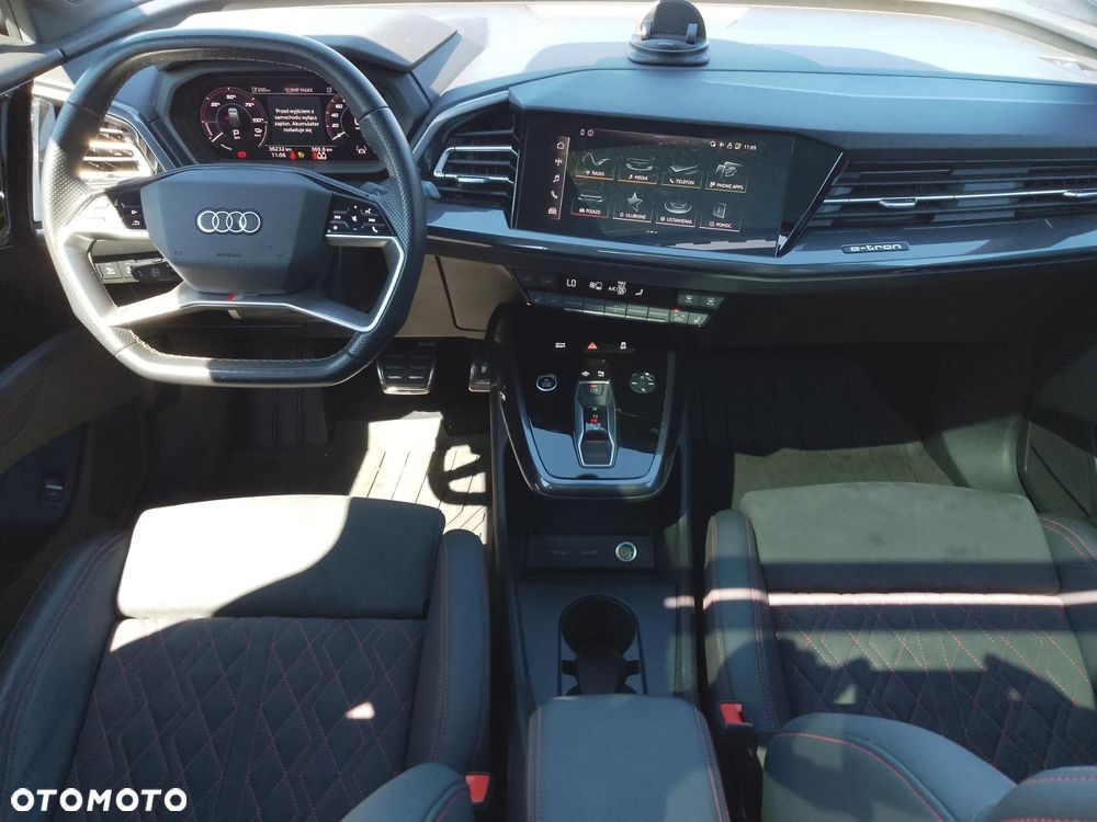 Audi Q4 e-tron 35 52kWh S Line - 14