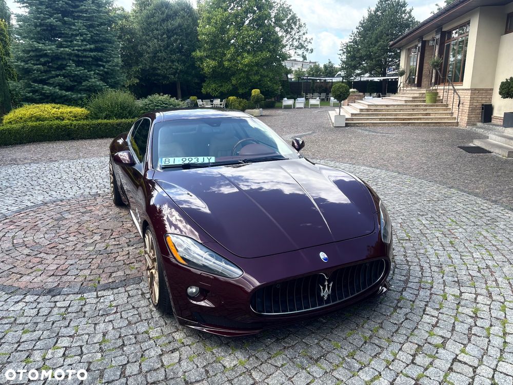 Maserati GranTurismo S - 25