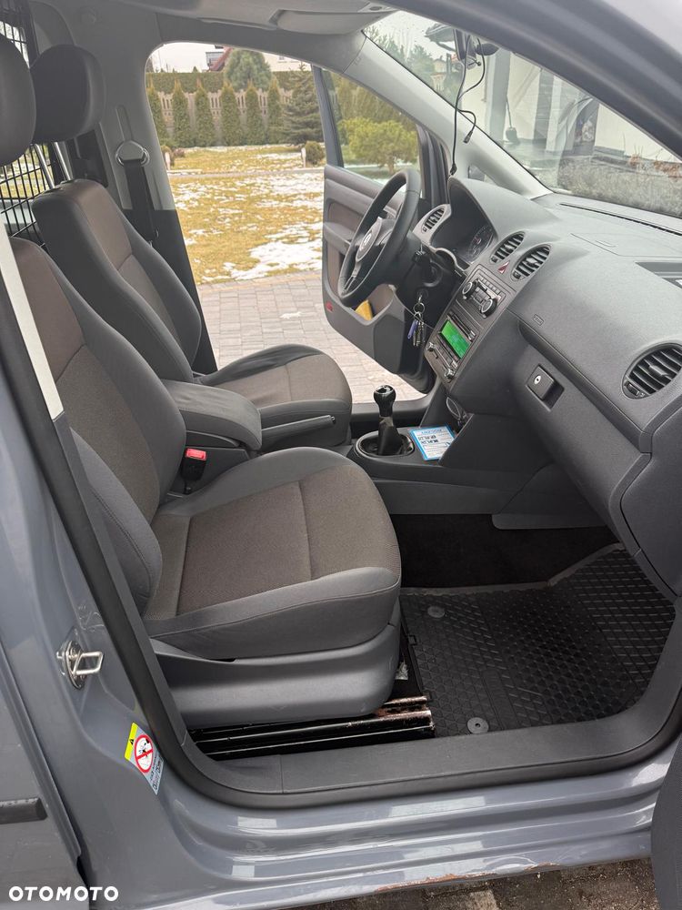 Volkswagen CADDY - 9