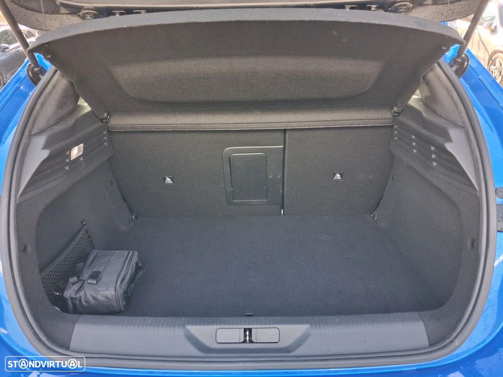 Peugeot 308 1.6 Hybrid GT Pack e-EAT8 - 13