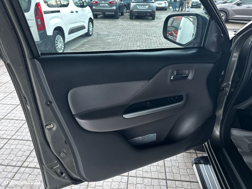 Mitsubishi L200 2.4 DI-D Club Intense Strakar 4WD - 10