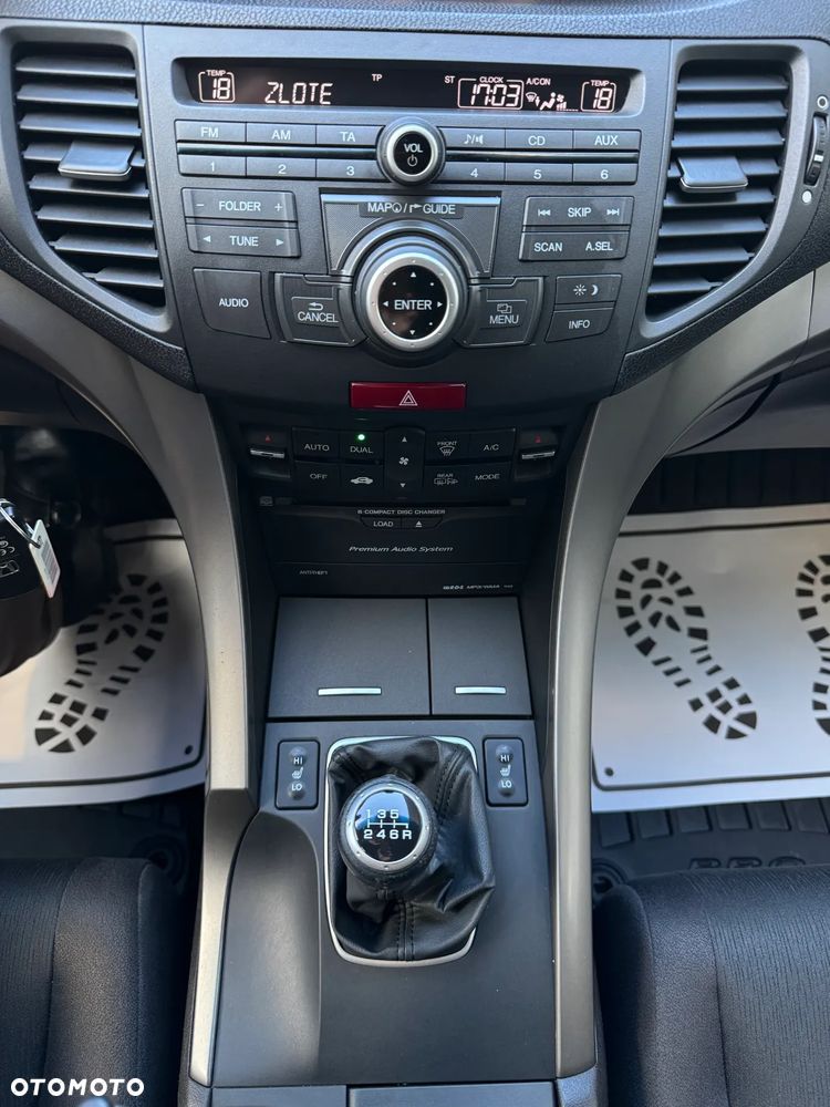 Honda Accord 2.0 Elegance Nav - 17