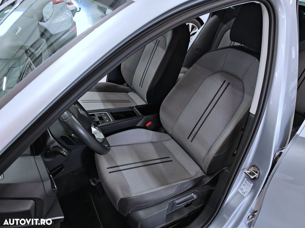 Seat Leon 2.0 TDI DSG Style - 9