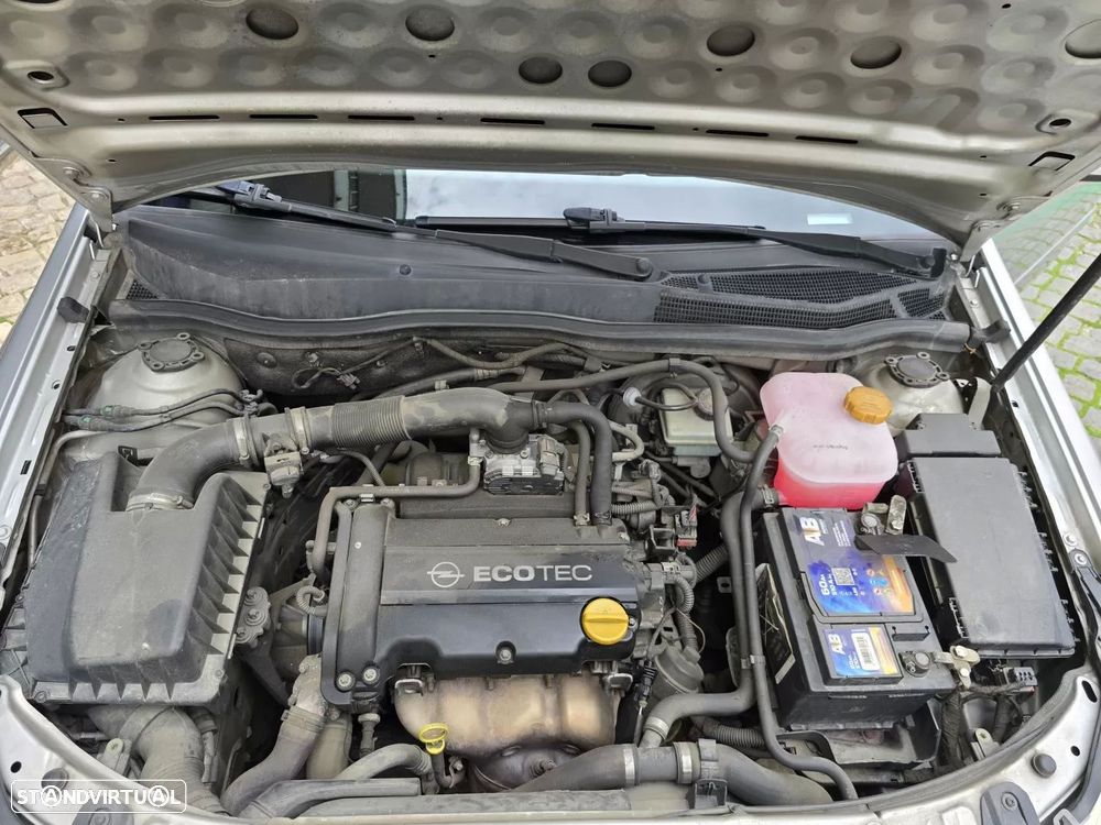 Opel Astra 1.4 Elegance - 20