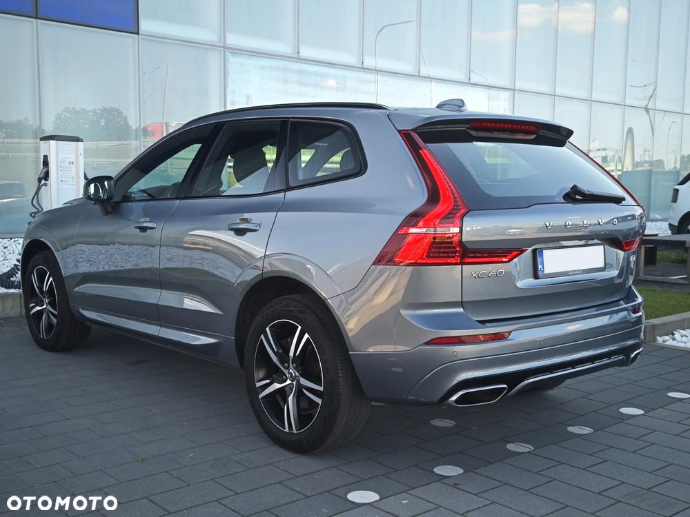 Volvo XC 60 B4 B R-Design - 9