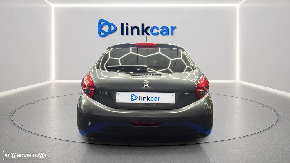 Peugeot 208 1.2 VTi Access - 5