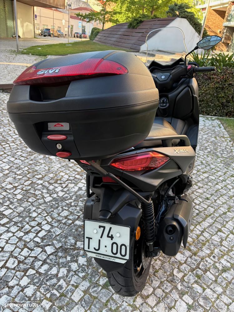 Yamaha X-Max - 3