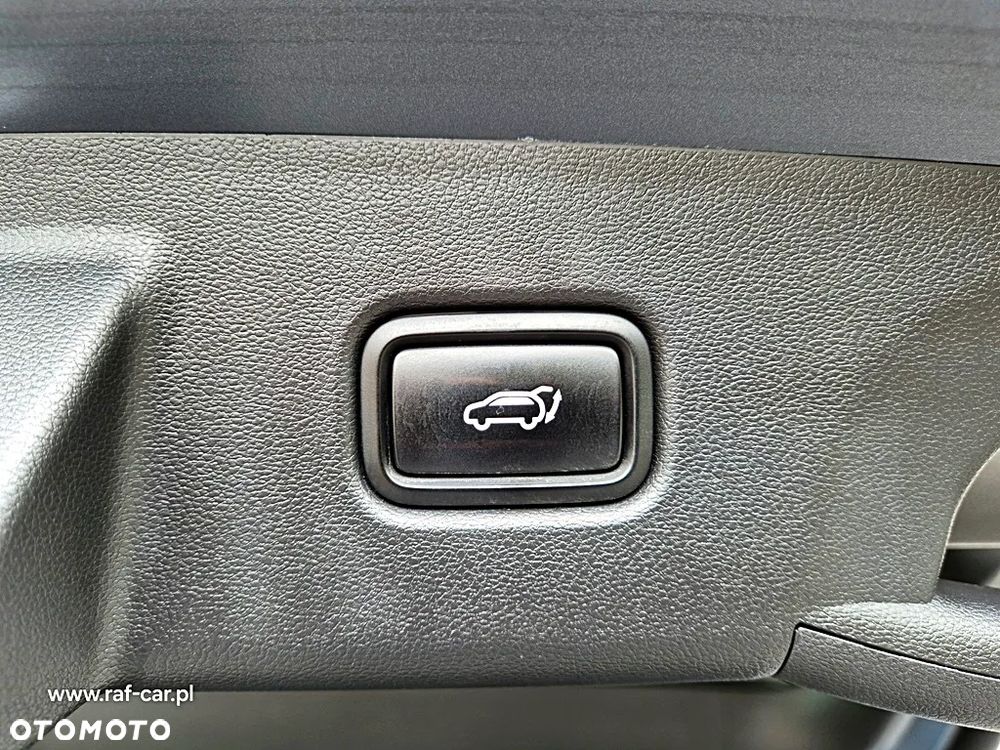 Hyundai Tucson 1.6 T-GDi 48V Platinum 2WD DCT - 11