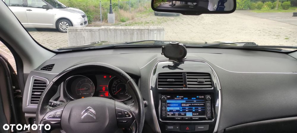 Citroën C4 1.6 HDi Exclusive - 11