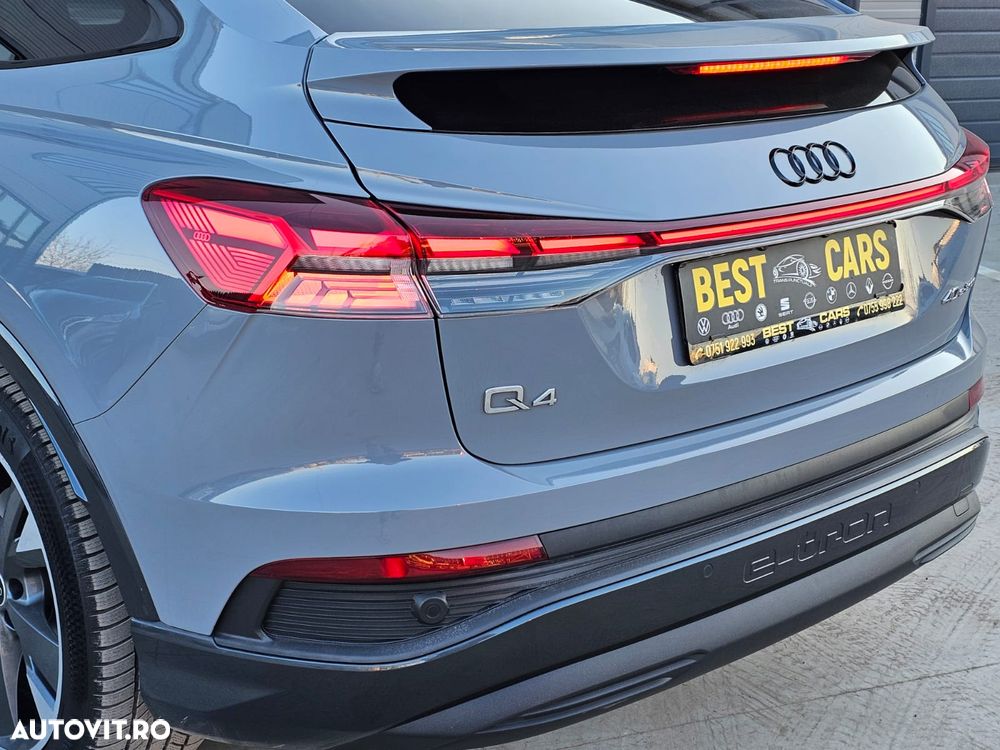 Audi Q4 e-tron SUV - 11
