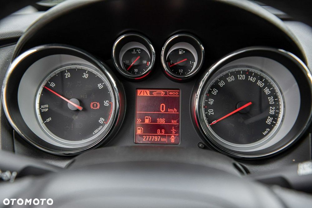 Opel Astra 1.6 CDTI Cosmo - 28
