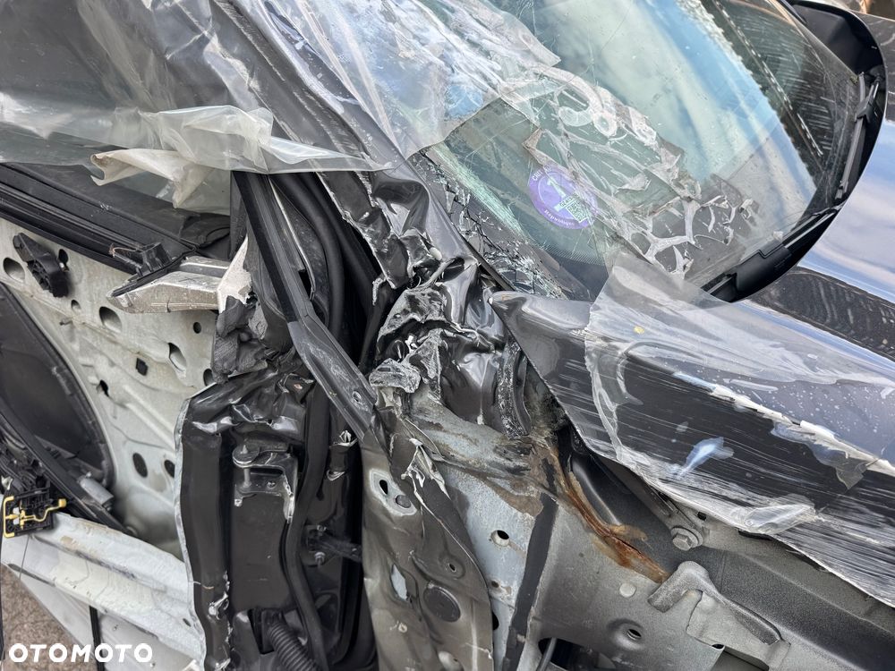 Peugeot 3008 1.2 PureTech mHEV Allure Pack S&S e-DCS6 - 22