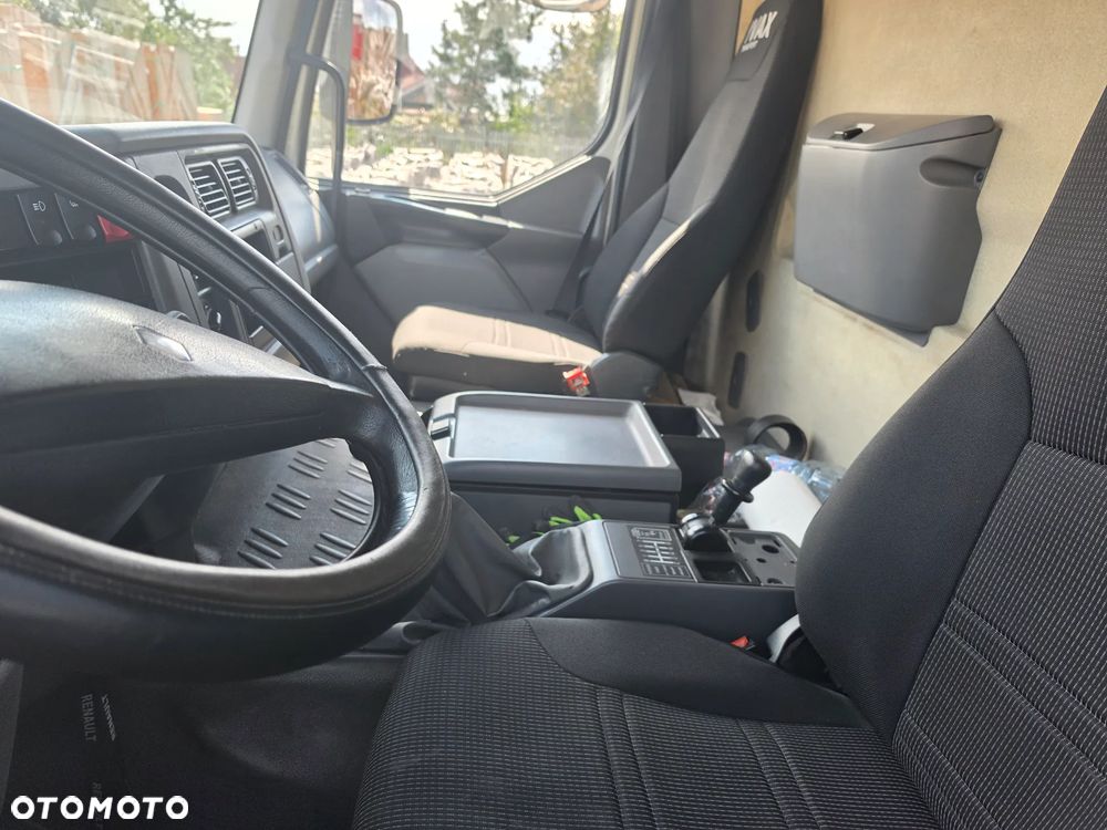 Renault Premium - 4
