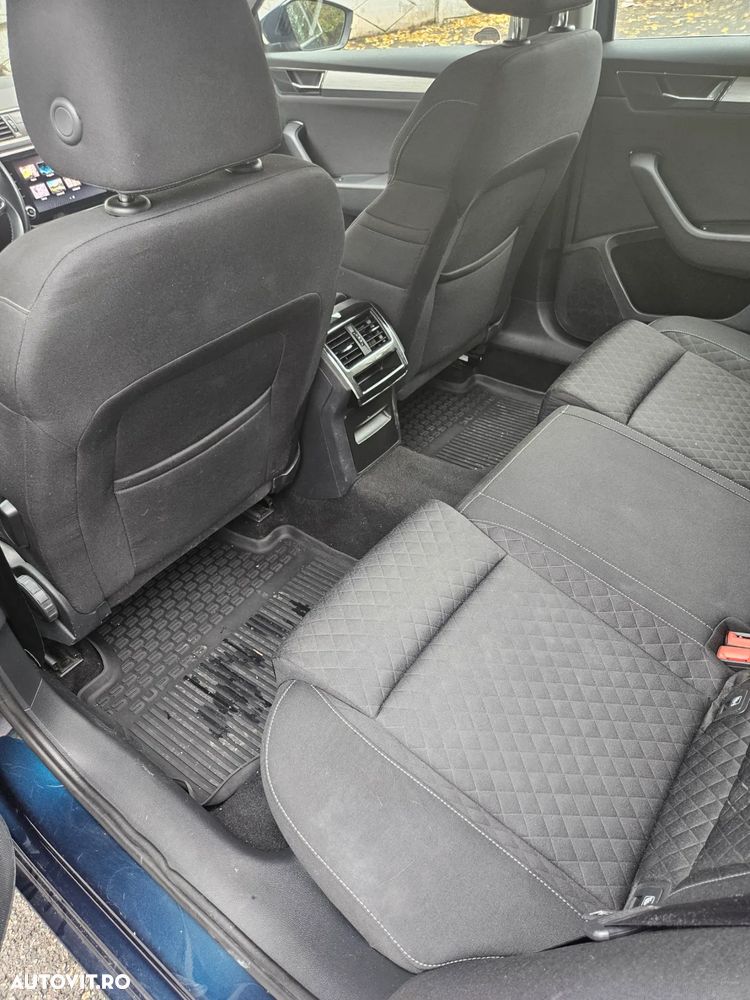 Skoda Superb 2.0 TDI DSG Ambition - 22