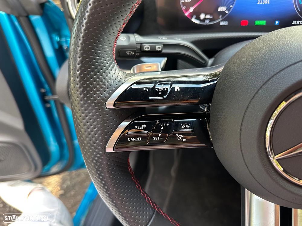 Mercedes-Benz CLA 250 - 35