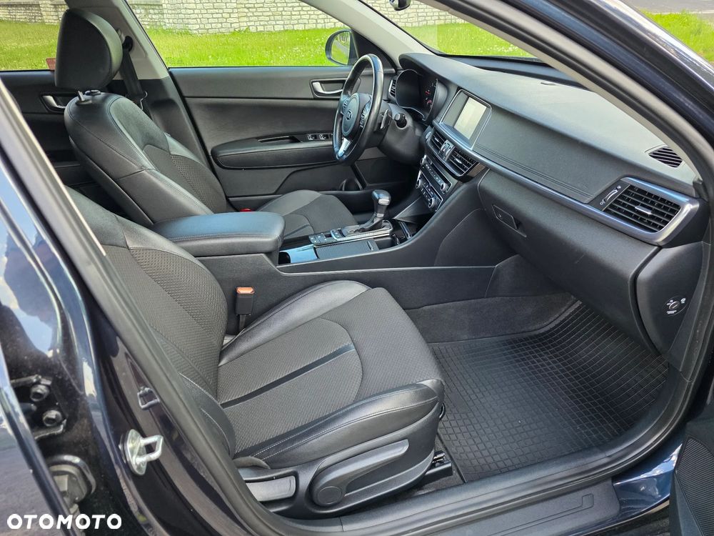 Kia Optima 1.7 CRDI L DCT - 12
