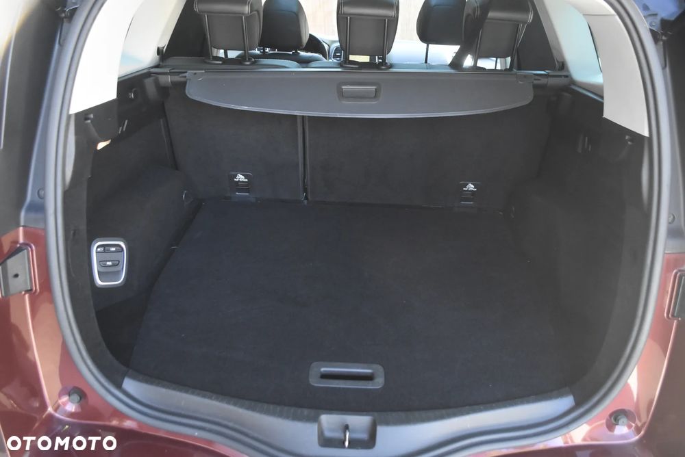 Renault Grand Scenic Energy TCe 130 S&S LIMITED - 23
