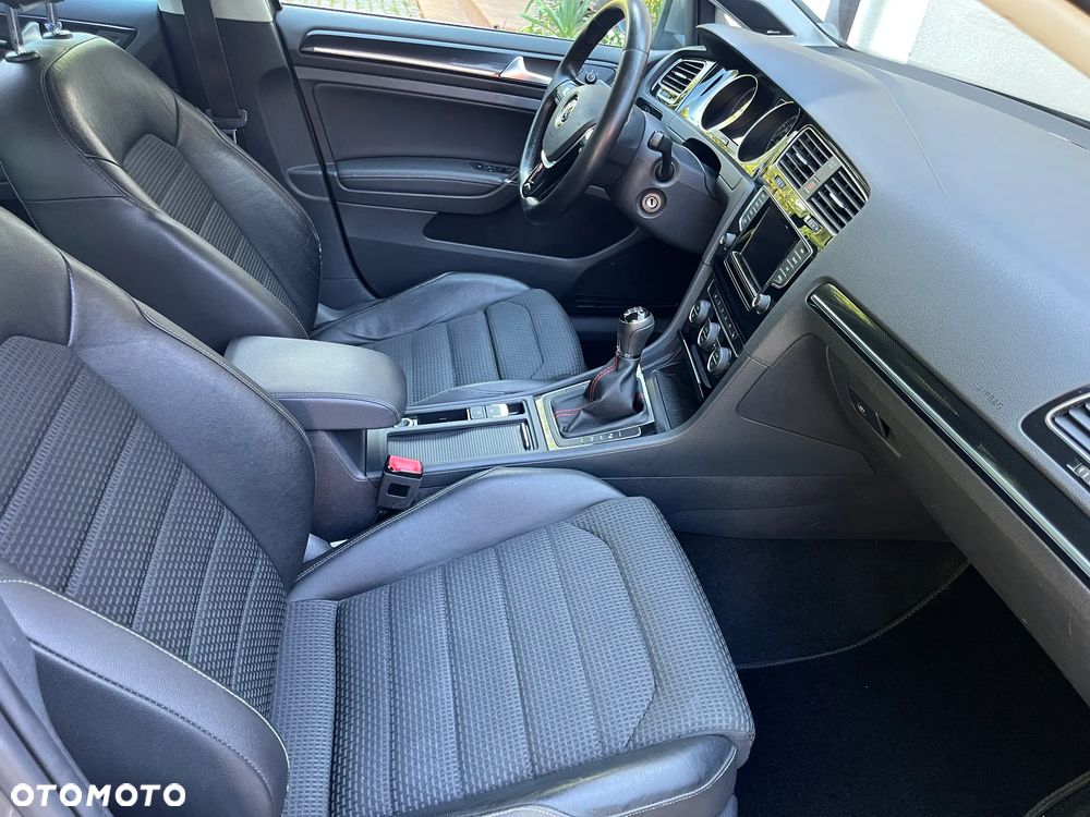 Volkswagen Golf 1.4 TSI Highline - 8