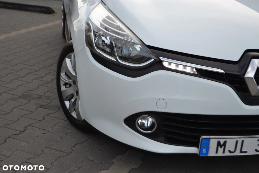 Renault Clio - 11