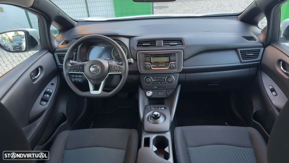 Nissan Leaf 40 kWh Visia - 5