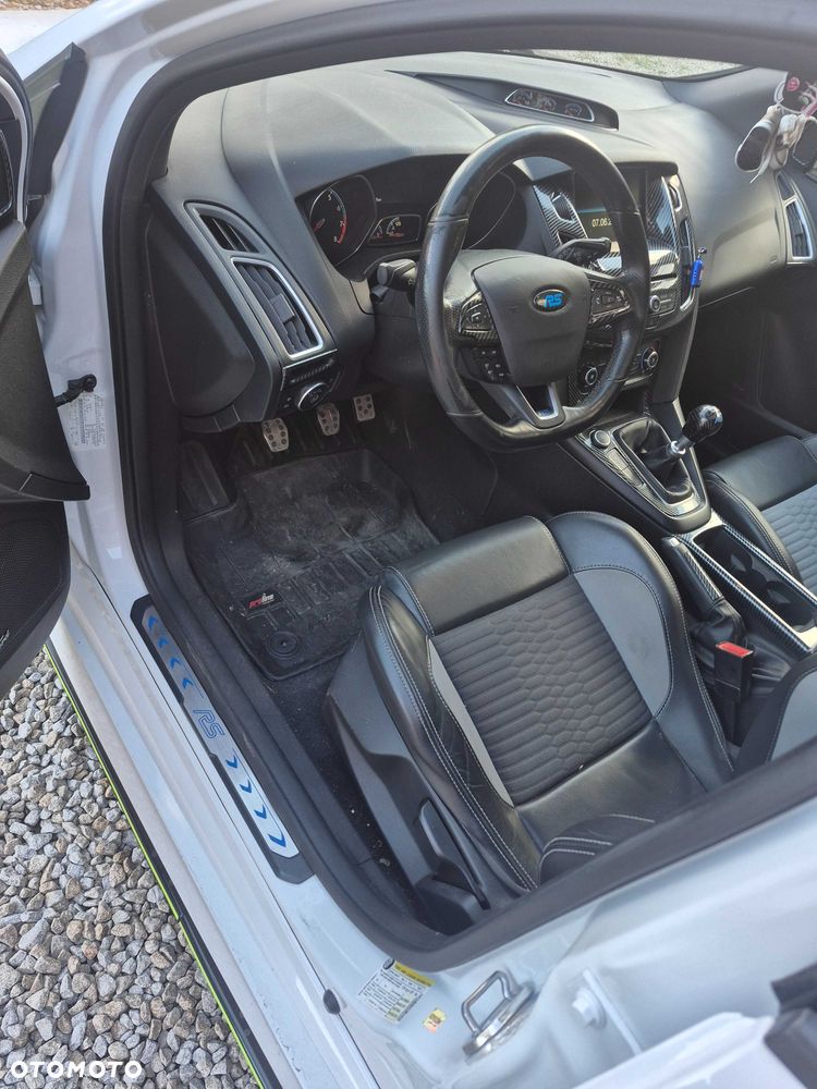 Ford Focus - 6