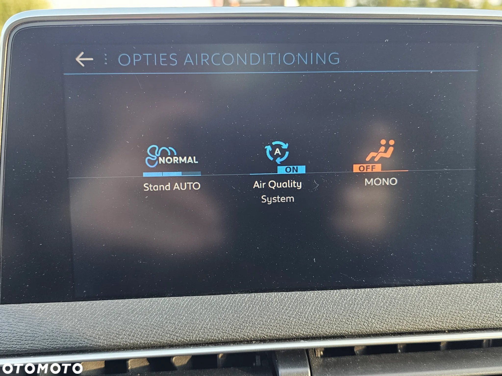 Peugeot 3008 PureTech 130 Stop & Start GPF Allure - 36