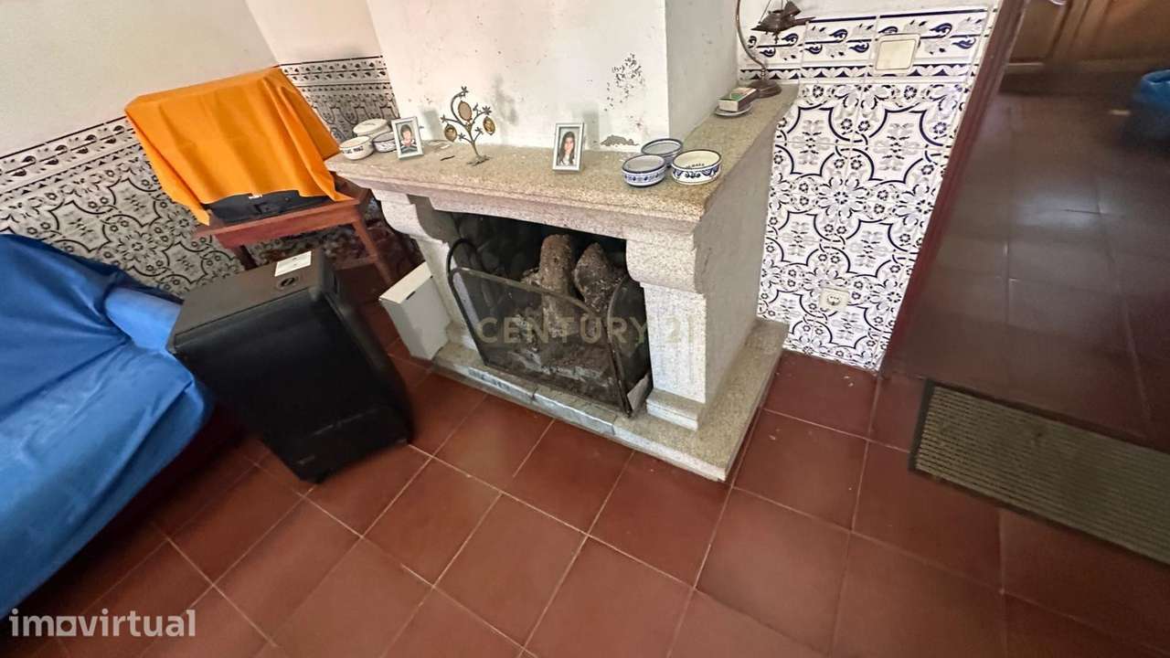 Casa T3 "Pronta a Entrar" em Covelo do Gerês | O Seu Refúgio ao Preço - Grande imagem: 3/13