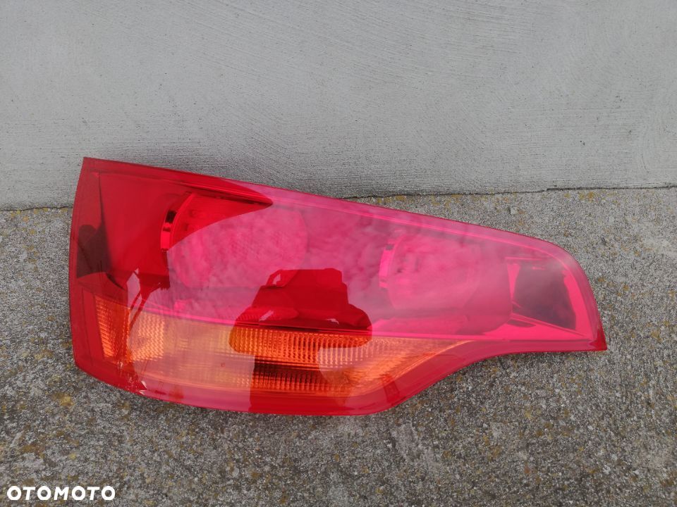 LAMPA TYLNA LEWA AUDI Q7  2006-2009 - NOWA AL - 1