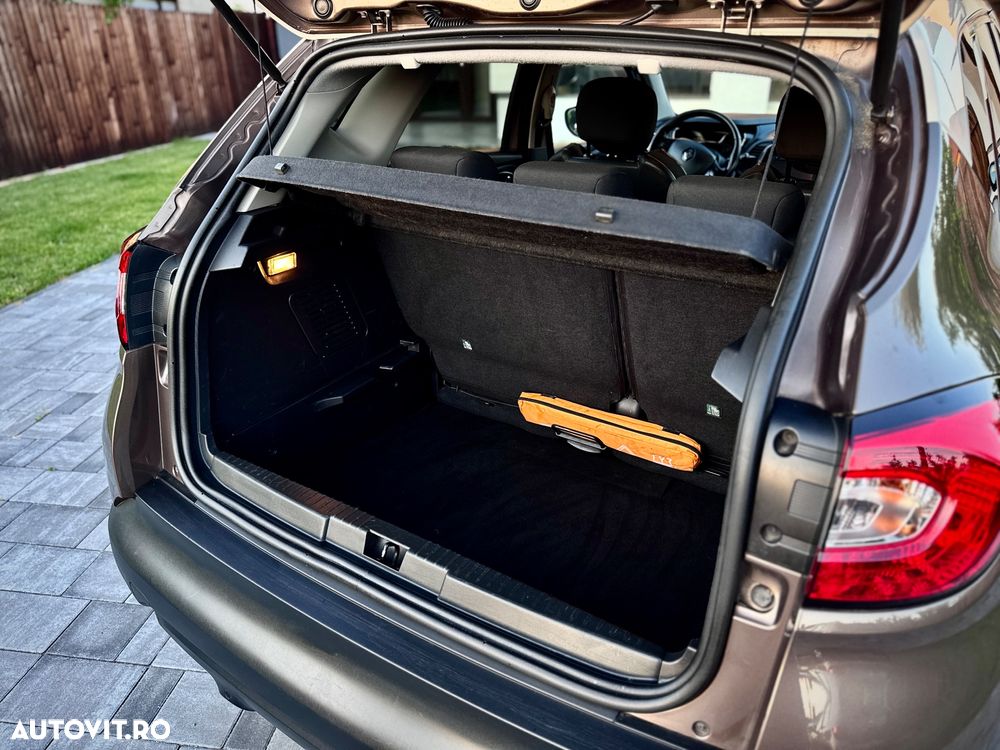 Renault Captur TCe Energy Xmod - 16