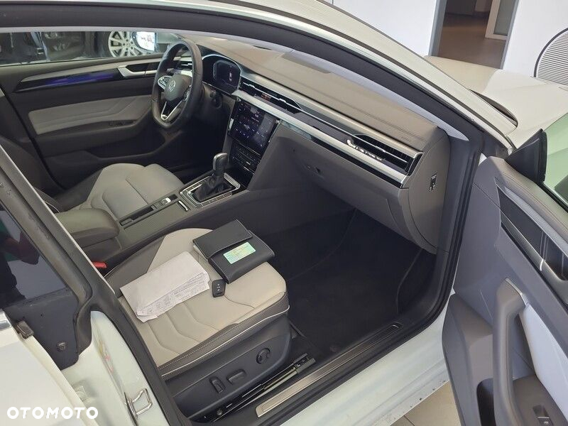 Volkswagen Arteon 2.0 TDI 4Motion Elegance DSG - 4