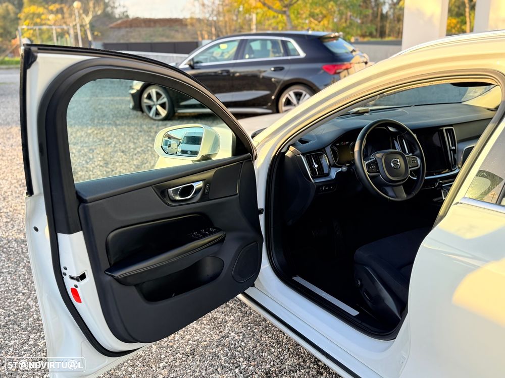 Volvo V60 2.0 T6 AWD TE Inscription - 12