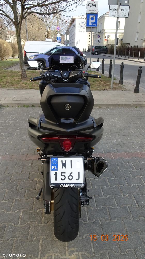 Yamaha Tmax - 22