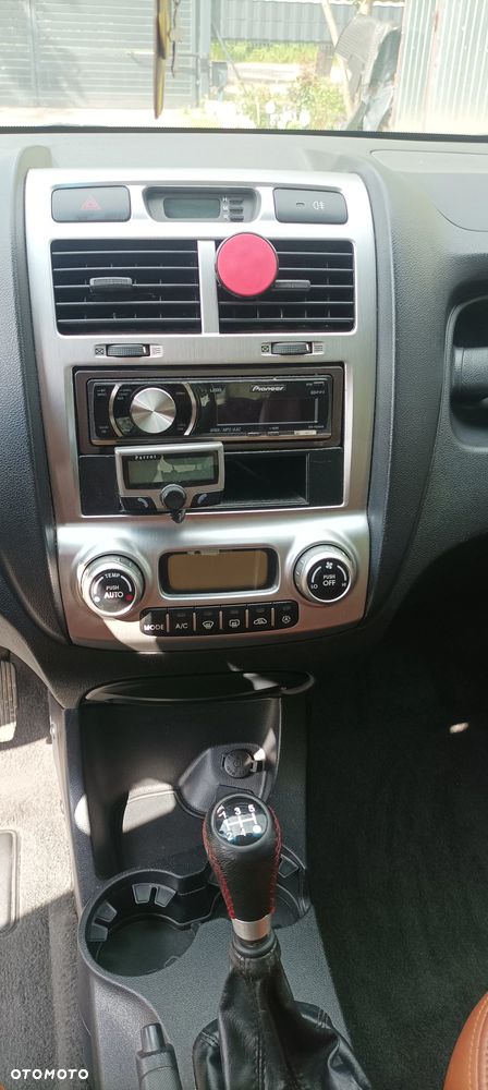 Kia Sportage 2.0 / Tour - 4