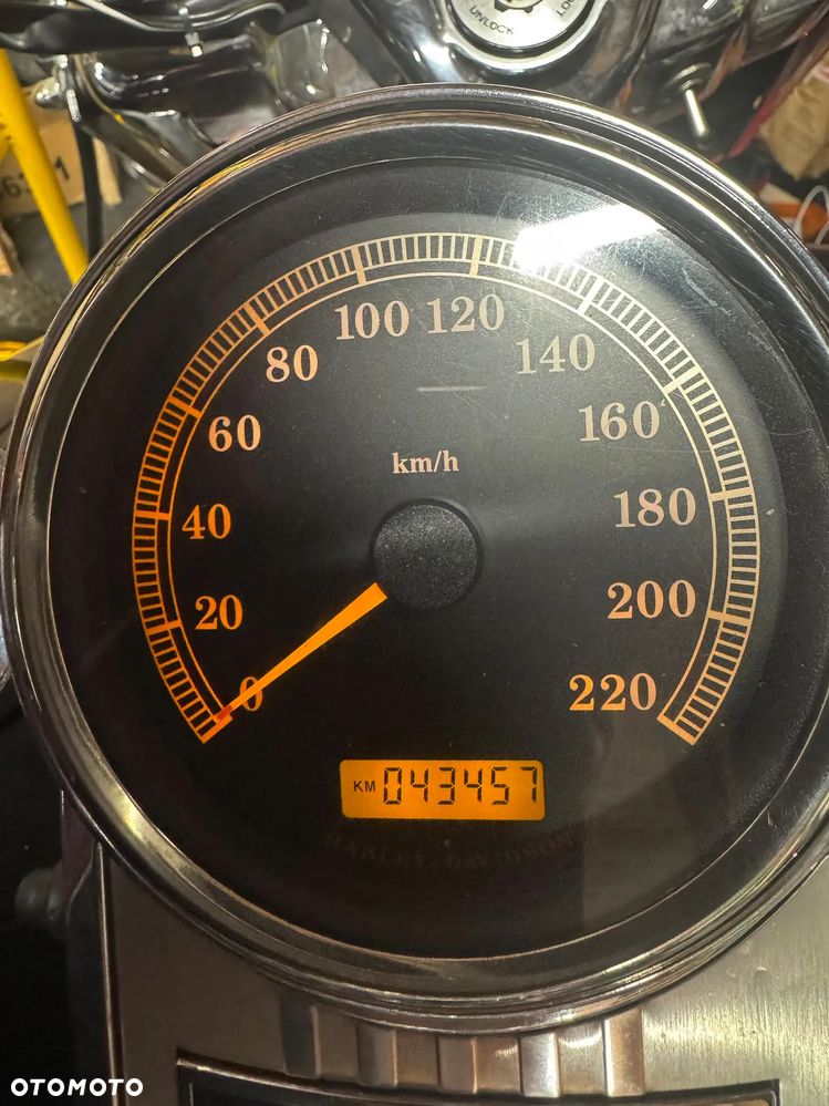 Harley-Davidson Touring Road King - 17