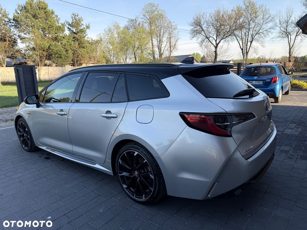 Toyota Corolla 2.0 Hybrid GR Sport - 12