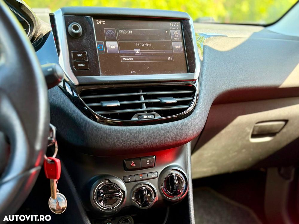 Peugeot 208 1.4 HDi FAP Access - 12