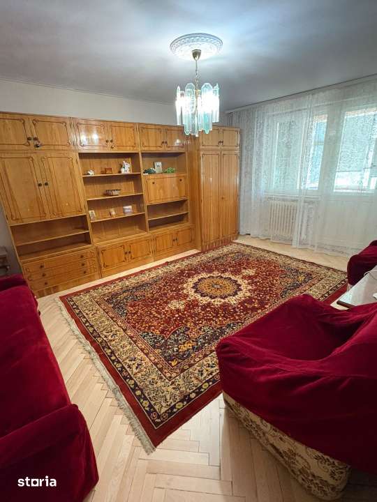 Apartament cu 2 camere, 62 mp, zona 1 Mai — fotografia 1