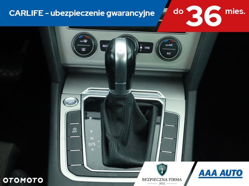 Volkswagen Passat - 19
