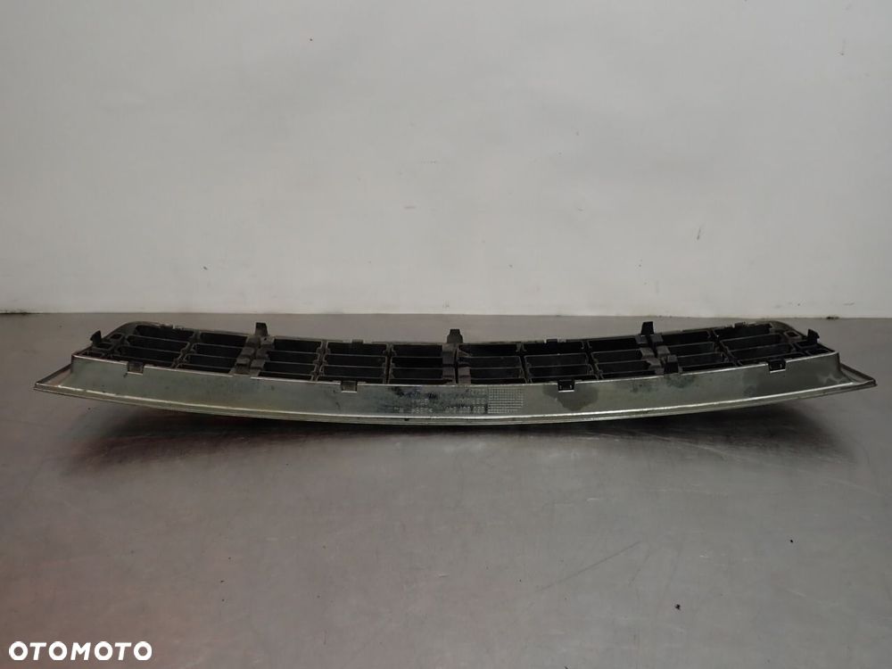 KRATKA ZDERZAKA PRZÓD AUDI A4 B6 8E0807647 - 4
