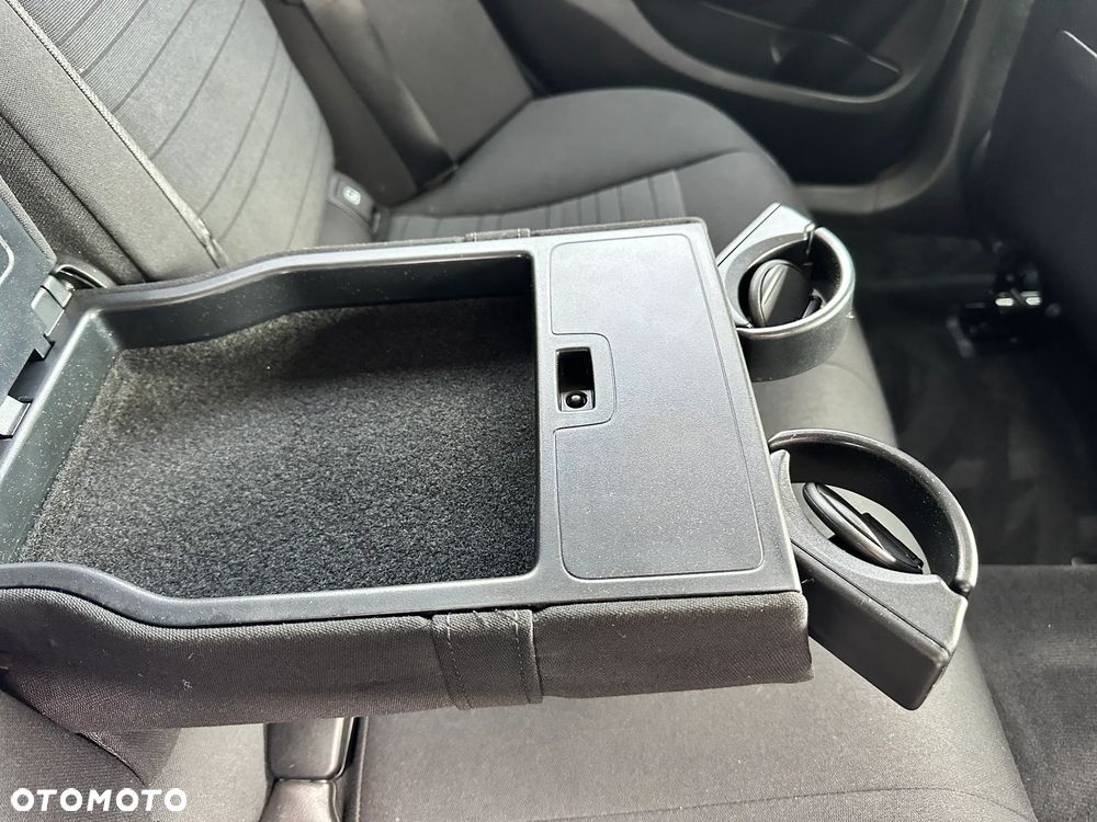 Mercedes-Benz Klasa C - 30