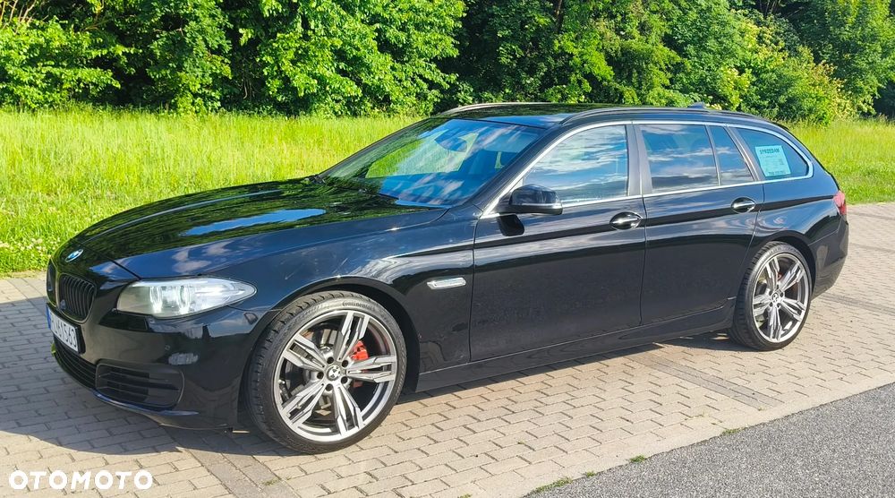 BMW Seria 5 520d xDrive Luxury Line - 3