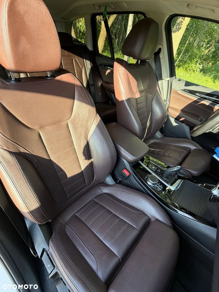 BMW X3 xDrive20d Luxury Line - 18