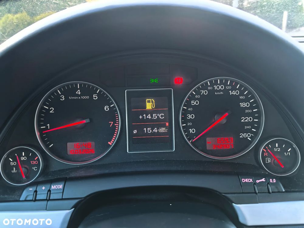 Audi A4 Avant 1.8 T quattro - 11