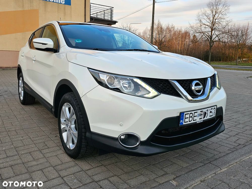 Nissan Qashqai 1.2 DIG-T N-Connecta - 1