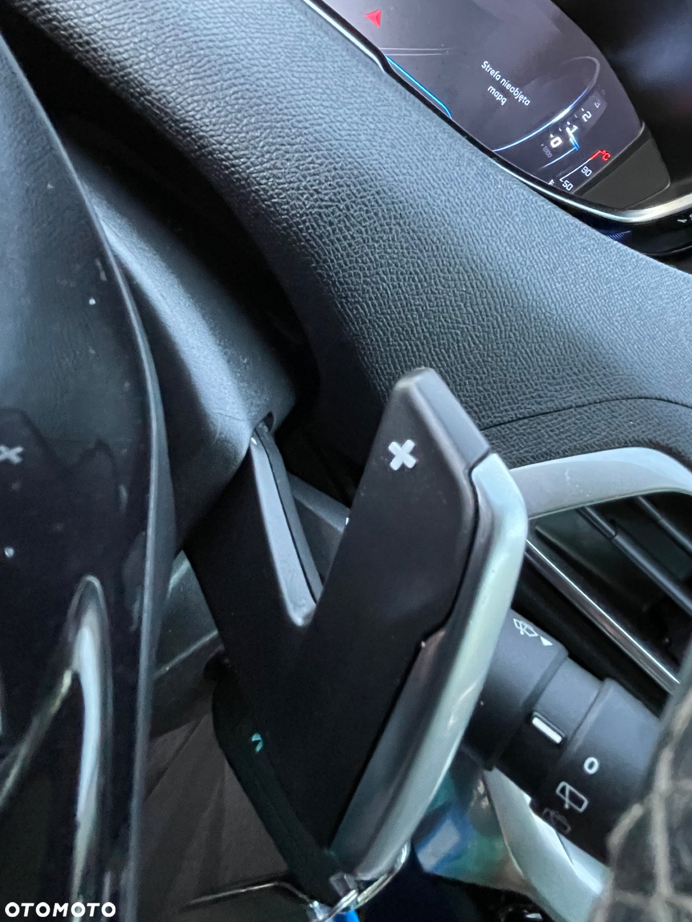 Peugeot 3008 1.5 BlueHDi Active Pack S&S EAT8 - 12