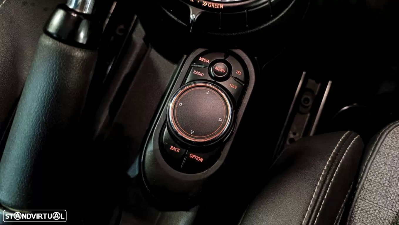 MINI 5 Portas Cooper SD Auto - 50