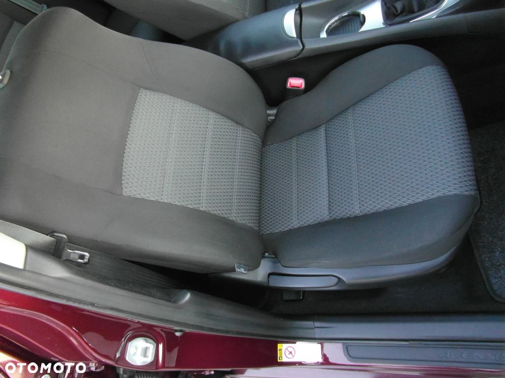 Toyota Avensis 1.8 Edition-S - 19