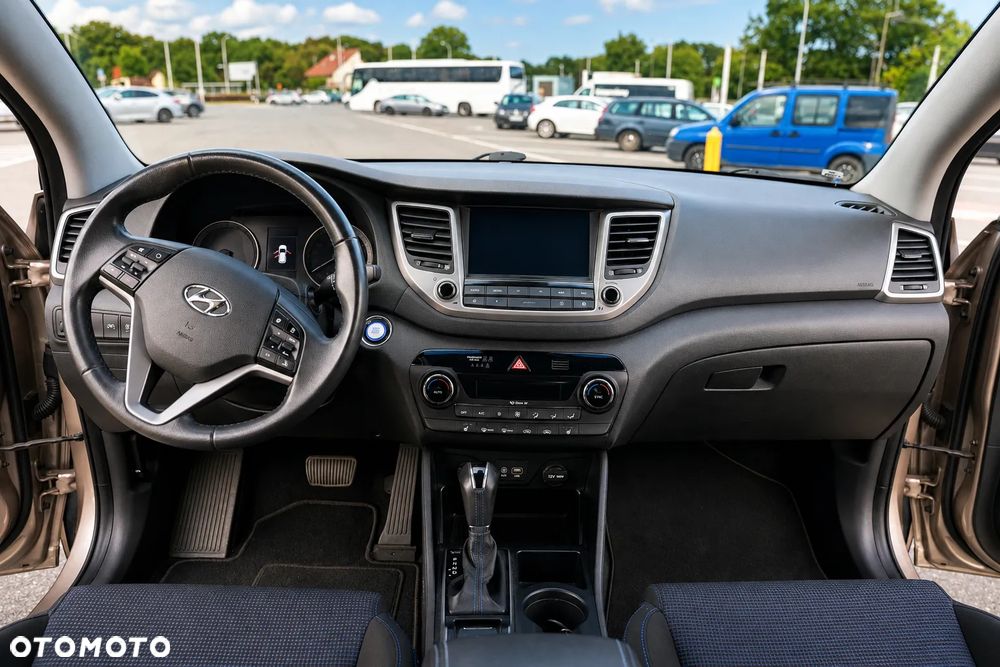 Hyundai Tucson 1.7 CRDI BlueDrive Premium 2WD DCT - 13