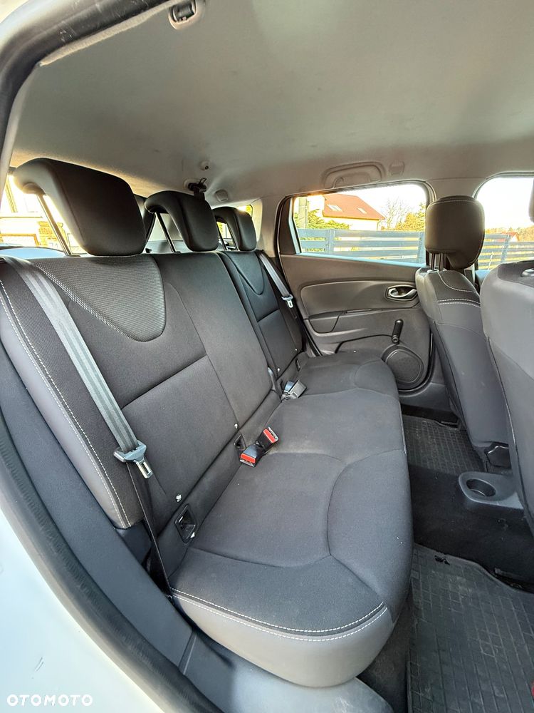 Renault Clio - 9