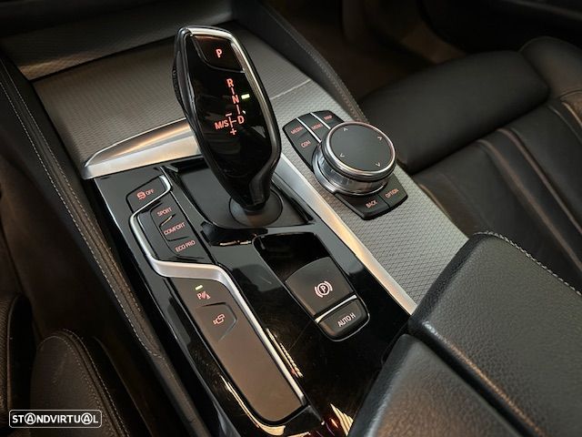 BMW 520 d Pack M Auto - 14